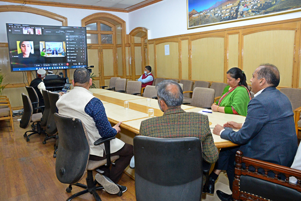 CM Virtual Dialogue with Students Returned from Ukraine यूक्रेन से लौटे एचपी के विद्यार्थियों से मुख्यमंत्री का वर्चुअल संवाद