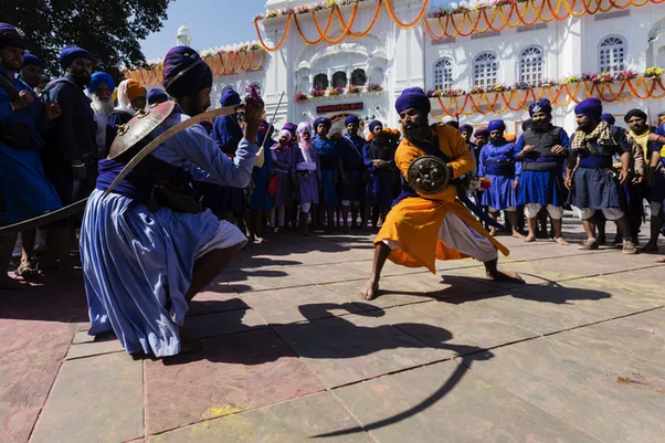 Paonta Sahib Cultural Evenings: मंत्री के निर्देश से एक दिन और आगे बढ़ाई संध्याएं