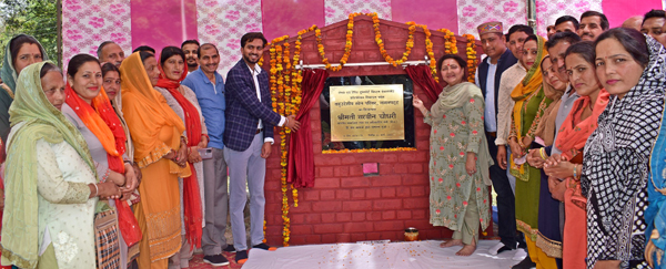 Foundation Stone of Pre-Fabricated Building Laid सरवीन चौधरी ने प्री-फेब्रिकेटिड भवन की रखी आधारशिला