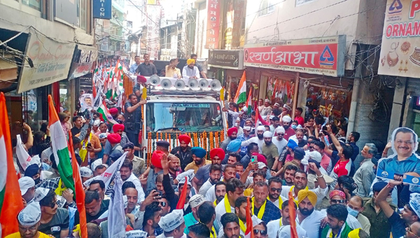 Aam Aadmi Party Road Show in Himachal आम आदमी पार्टी का हिमाचल में रोड शो