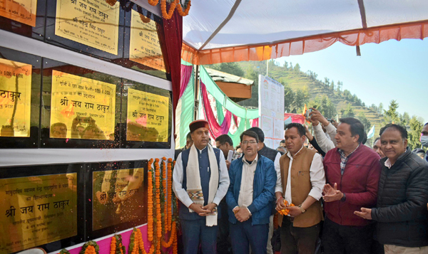 Inauguration and Foundation Stone of Developmental Schemes in Gadugushaini गाड़ागुशैणी में 26.31 करोड़ लागत की विकासात्मक योजनाओं के उद्घाटन एवं शिलान्यास