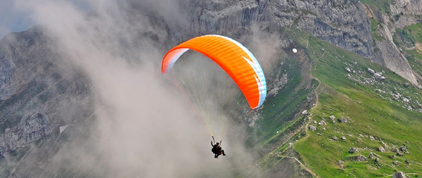 Paragliding Resumed in Billing-Beed and Dharamshala बिलिंग-बीड़ व धर्मशाला में पैराग्लाइडिंग पुन: शुरू