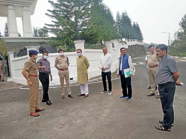 विधानसभा अध्यक्ष परमार ने तपोवन विधानसभा परिसर में सुरक्षा प्रबंधों का लिया जायजा