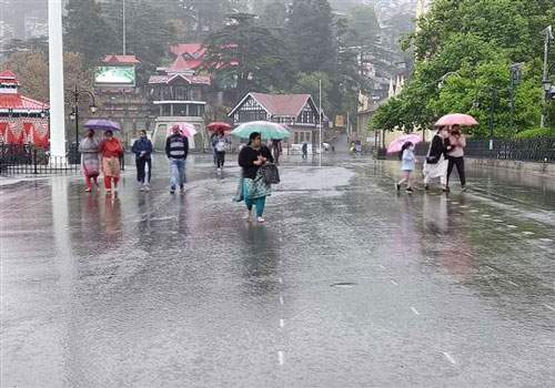 Himachal weather: हिमाचल में बारिश और बर्फबारी से 104 सड़कें ब्लॉक , जानिए कब तक खराब रहेगा मौसम