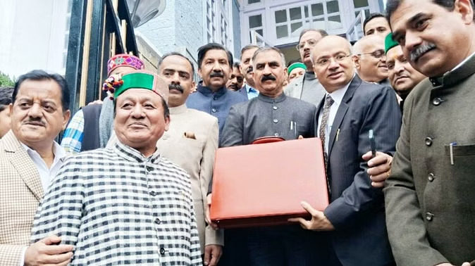 Himachal pradesh budget: प्रदेश में बढ़ेगा मनरेगा दिहाड़ी, पंचायत प्रतिनिधियों का बढ़ेगा मानदेय, जानिए हिमाचल बजट की खास घोषणाएं