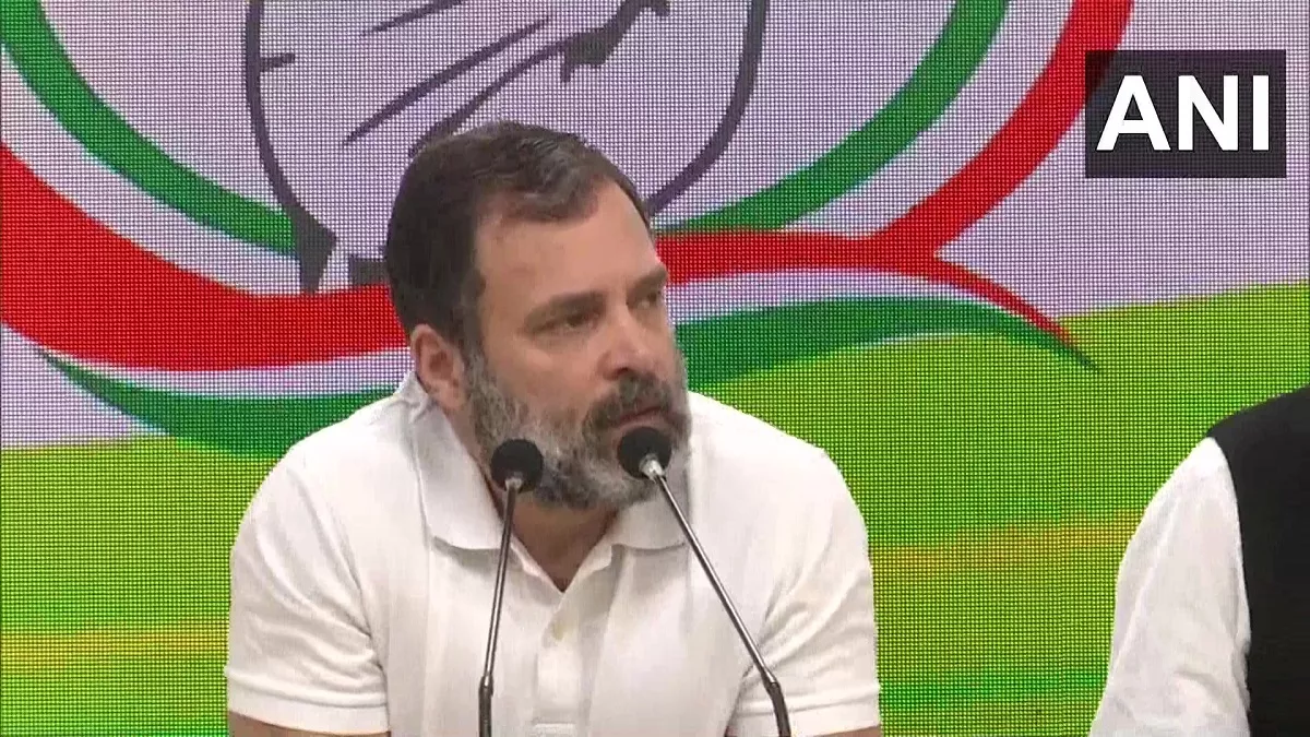 Rahul Gandhi : राहुल गांधी का केंद्र सरकार पर हमला, बोले- देश में लोकतंत्र पर किया जा रहा हमला