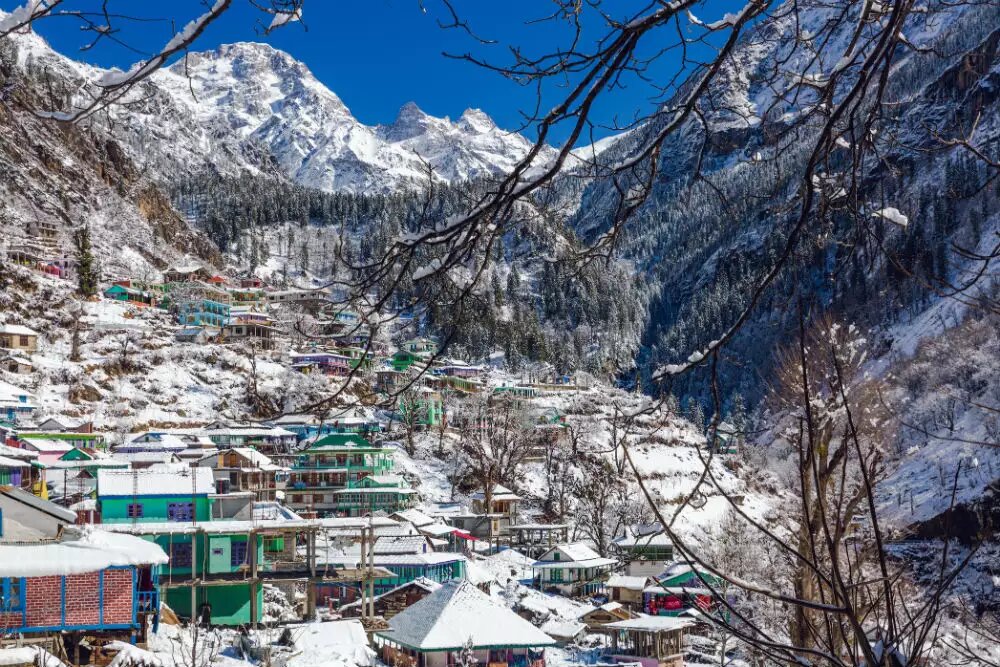 Himachal Weather: हिमाचल में फिर बदला मौसम का मिजाज, कई जिलों में ओलावृष्टि और बारिश