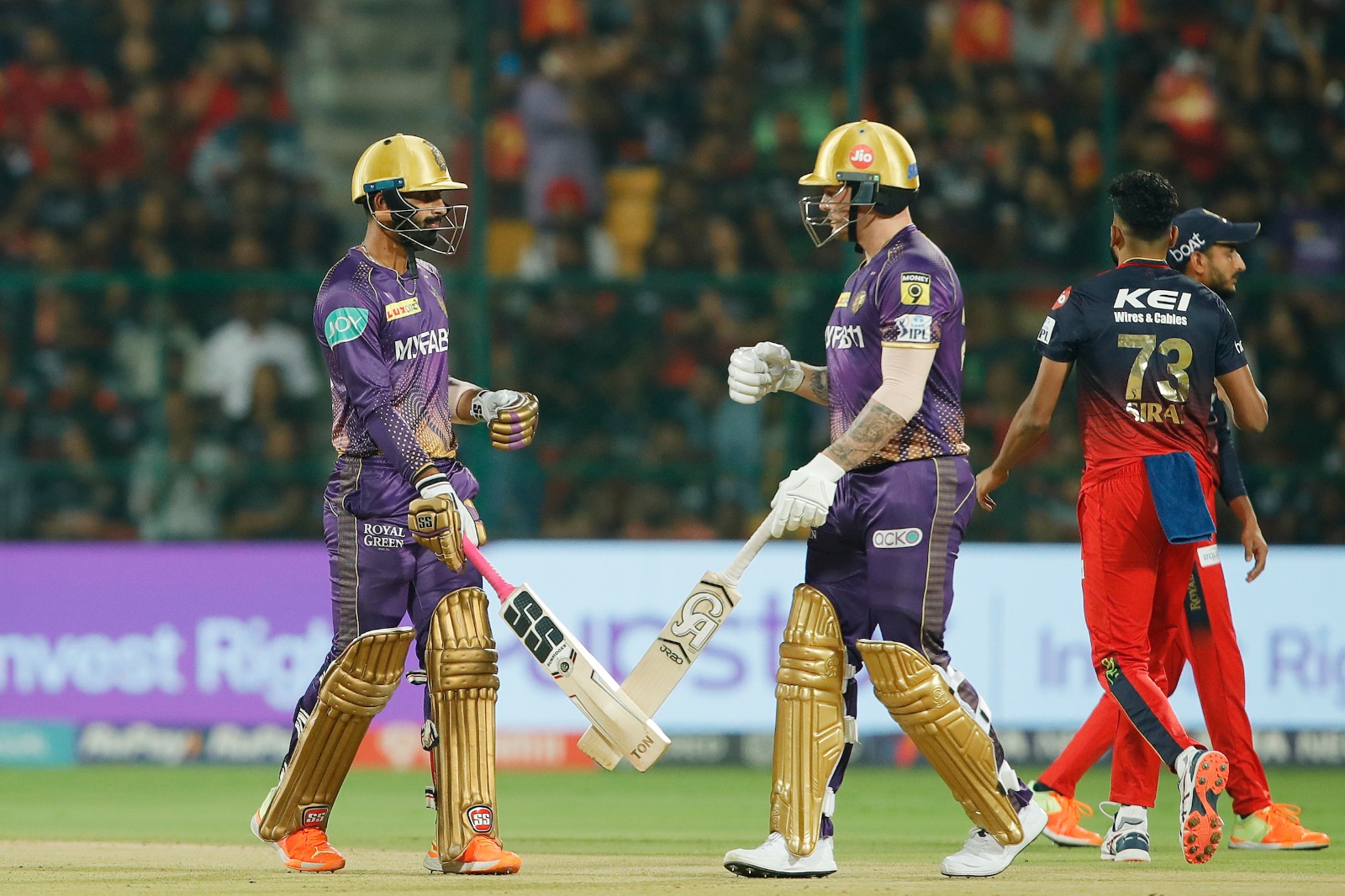 RCB vs KKR: कोलकाता नाइटराइडर्स ने बैंगलोर को दिया 201 रन का लक्ष्य, जेसन रॉय की शानदार पारी