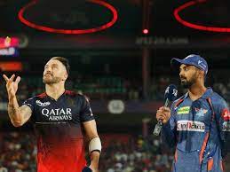 RCB vs LSG Live: लखनऊ ने टॉस जीतकर किया पहले गेंदबाजी करने का फैसला, जानें दोनों टीमों के प्लेइंग 11