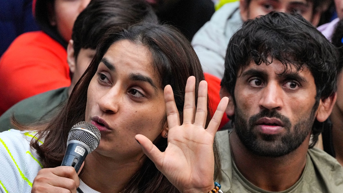 Delhi Wrestlers Protest: पहलवानों की याचिका में सुप्रीम कोर्ट ने जारी किया नोटिस, प्रेस कॉन्फेंस में पहलवानों ने लगाए गंभीर आरोप