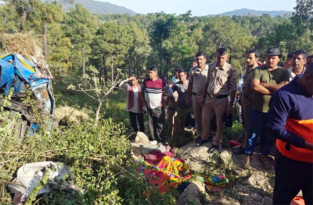 Dharamshala: धर्मशाला में हुई दुर्घटना में सीएम ने दुख प्रकट किया, पीड़ितों की हरसंभव सहायता के दिए निर्देश