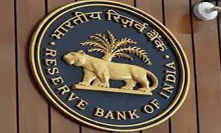 RBI: दुकानदार 2000 के नोट लेने से नहीं कर सकते इंकार, सभी बैंकों में आज से शुरू हुई नोट बदलने की प्रक्रिया