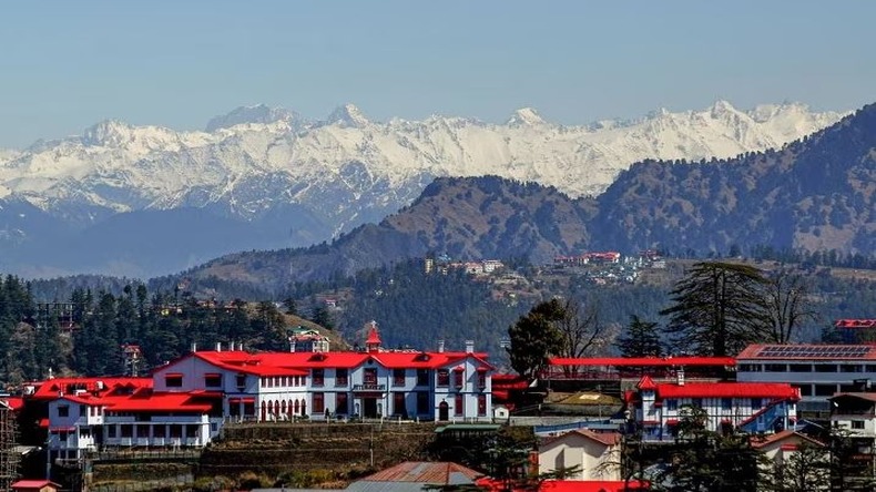 Himachal Pradesh Weather: चार दिनों तक साफ रहेगा हिमाचल प्रदेश का मौसम, शनिवार से फिर बदलेगा मिजाज