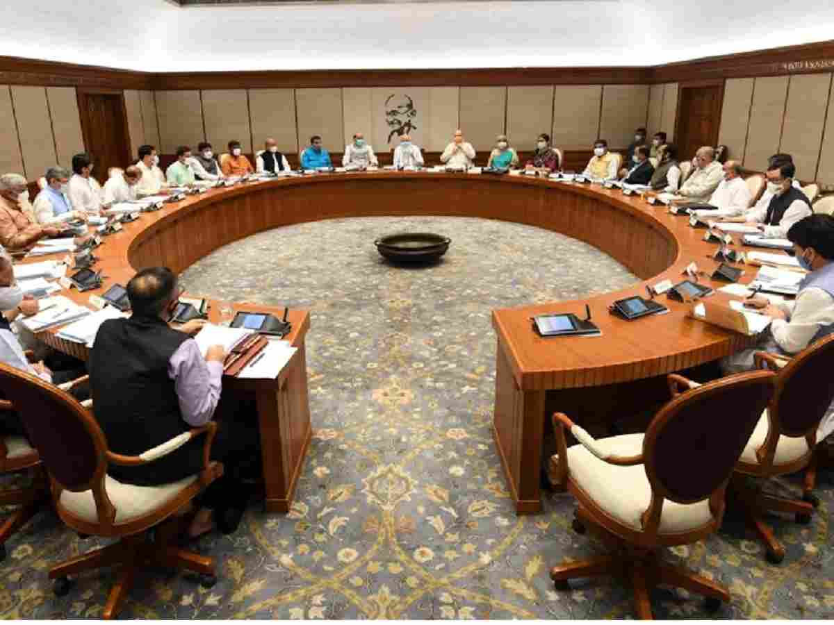 Cabinet meeting: केंद्रीय मंत्रिमंडल की बैठक में खाद पर सब्सिडी का एलान, जानें किन प्रस्तावों को मिली मंजूरी