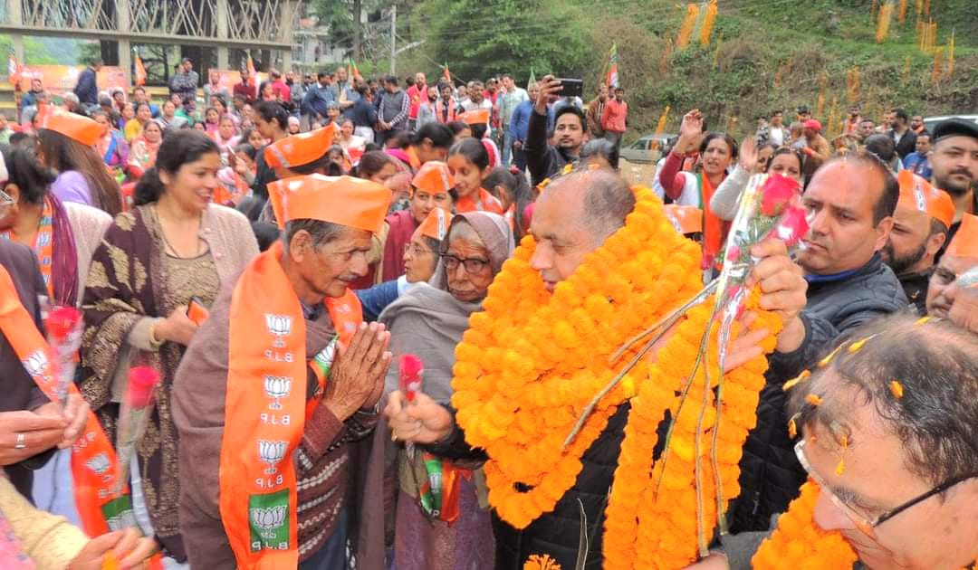 MC Shimla Election: शिमला में लगतार जारी जयराम ठाकुर प्रचार, नुक्कड़ सभाओं कर लोगों को बताएं बीजेपी के वादें