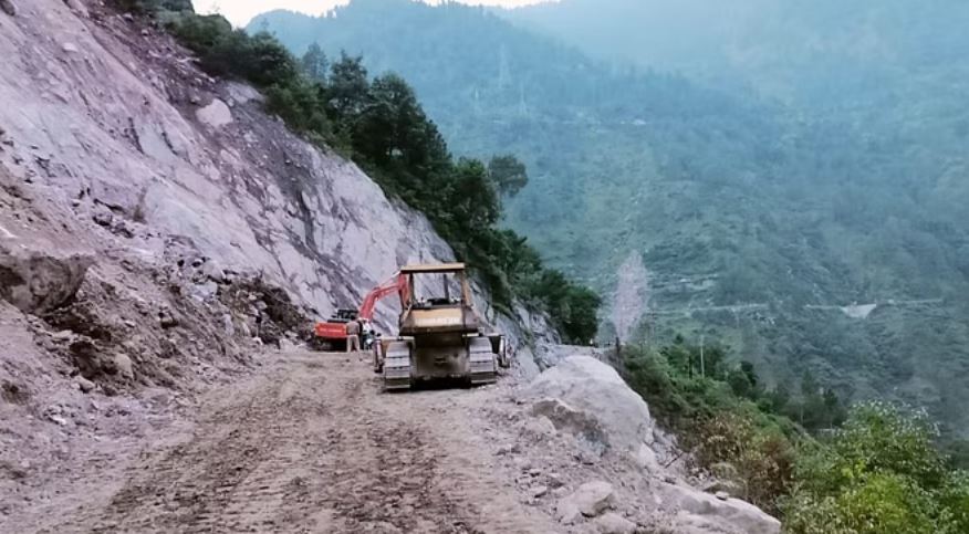 Himachal Weather: गिरी का जलस्तर बढ़ने से खुले जटोन बैराज के गेट, 17 सितंबर तक बाारिश काा येलो अर्ल्ट