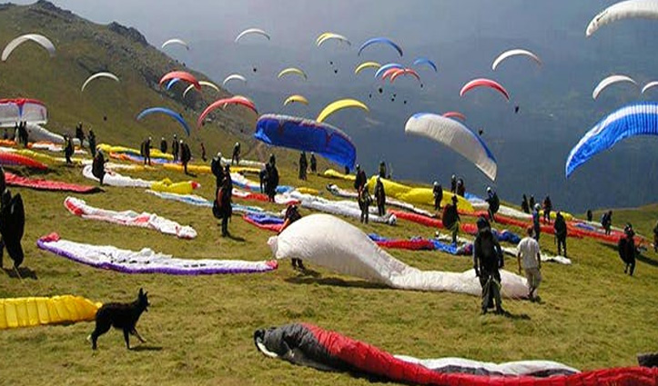 Flying Festival: शिमला में पहली बार होने जा रहा है इंटरनेशनल फ्लाइंग फेस्टिवल, यूरोपियन देशों से लेंगे पैराग्लाइडर पायलट भी भाग