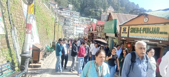 Himachal Weather: प्रदेश में आज करवट ले सकता है मौसम, जानिए क्या है पूर्वानुमान