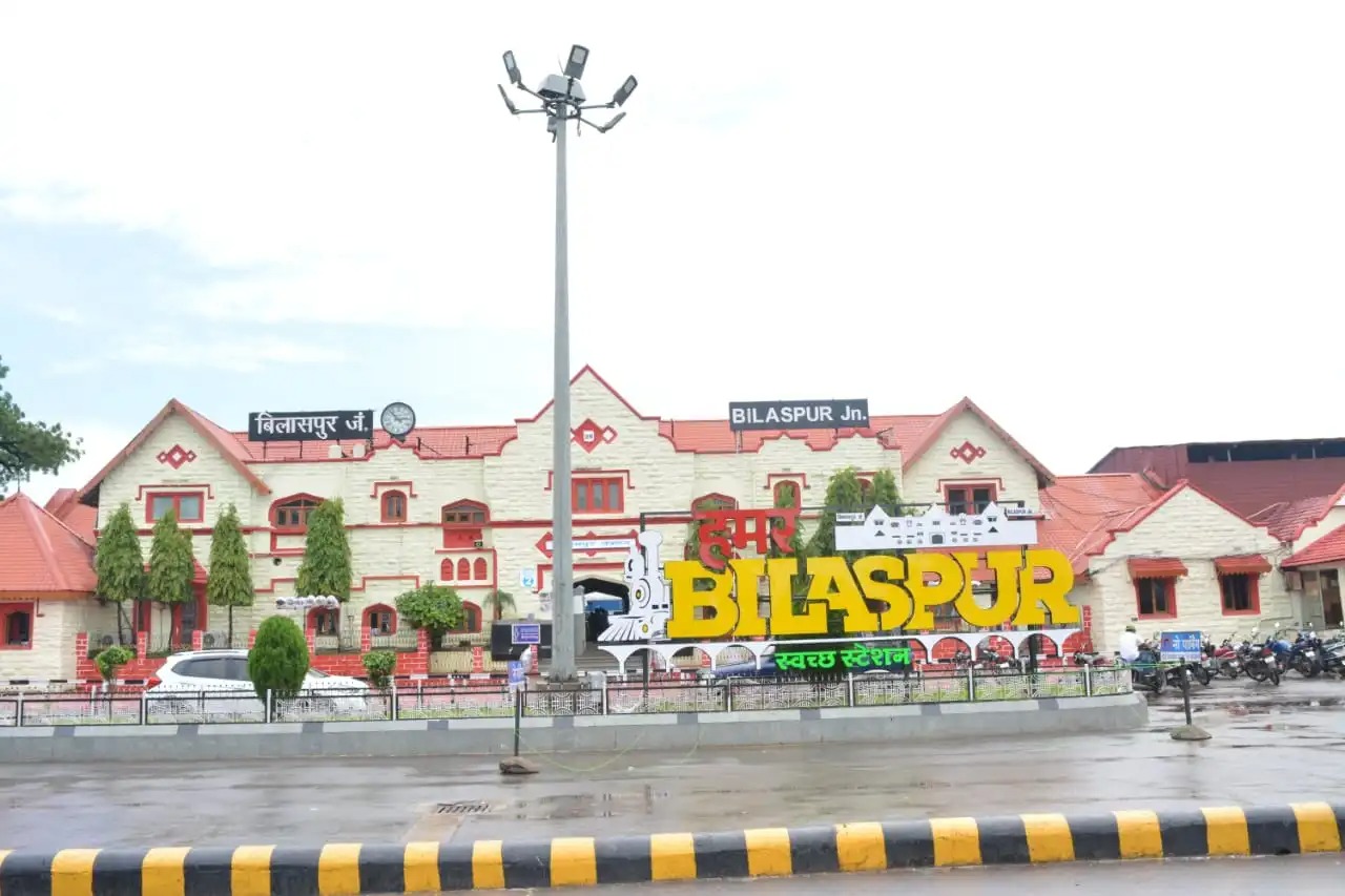 Bilaspur: डाकघर में चोरी लगभग तीन लाख पर हाथ साफ