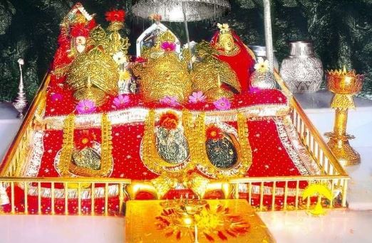 Mata Vaishno Devi:  नए साल की पूर्व संध्या पर क्यों रुकी मां वैष्णों देवी की यात्रा, जानें वजह