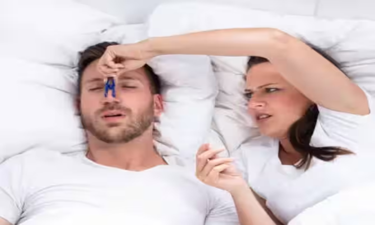 Snoring Home Remedies: क्या आपको भी है खर्राटे आने की समस्या? इन पांच नुस्खे हो जाएगा ये दूर