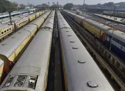 Train Time: राजस्थान से हरियाणा आ-जा रही ट्रेनों के समय में आया परिवर्तन, अब इन जगहों पर होंगे बढ़े स्टोपेज