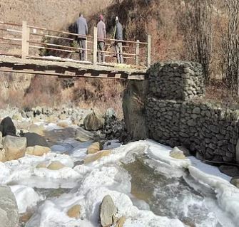 Himachal Weather: हिमाचल में कई क्षेत्रों में हो सकती है बर्फबारी और बरसात, माइनस में दर्ज हुआ कुकुमसेरी का पारा