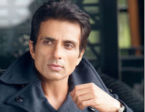 Sonu Sood: सचिन, रश्मिका के बाद सोनू सूद भी हुए डीप फेक का शिकार, वीडियो शेयर कर बताया पूरा मामला