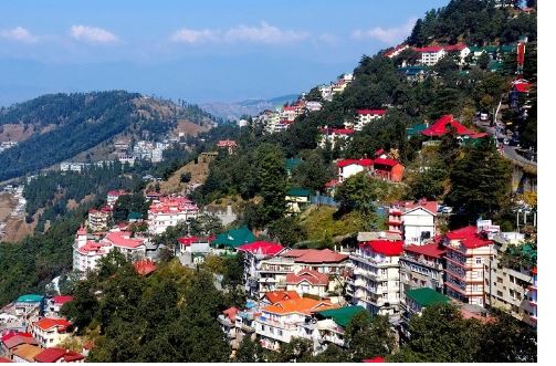 Himachal Tourism: साल 2023 में टूटा टूरिज़म का रिकॉर्ड, पर्यटकों का फेवरेट बना हिमाचल