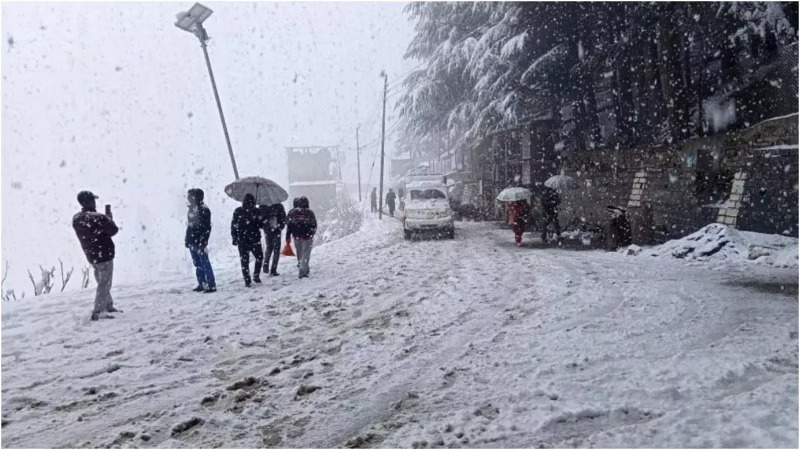 Himachal Weather Update: हिमाचल में बदलेगा मौसम का मिजाज, मौसम विभाग ने जताई  बर्फबारी की संभावना