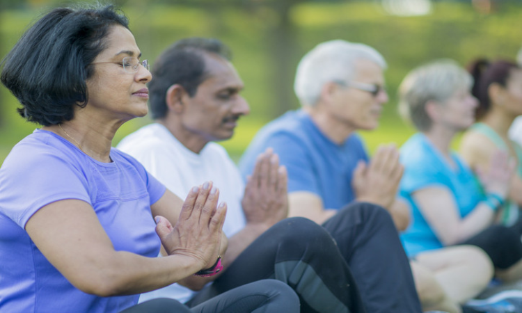 Yoga for Mental Health: मेंटल हेल्थ के लिए फायदेमंद हैं ये योग पोज, स्ट्रेस से मिलेगा छुटकारा