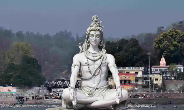 Maha Shivratri 2024: शिव जी क्यों गले में करते हैं नाग धारण, जानिए इसके पिछे की कहानी