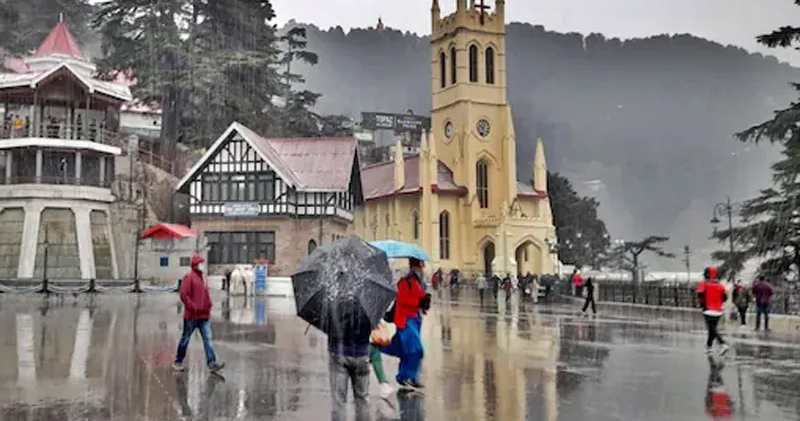 HP Weather : हिमाचल में आसमानी आफत! 44 सड़कें बंद, फलों-सब्जियों के दाम बढ़े