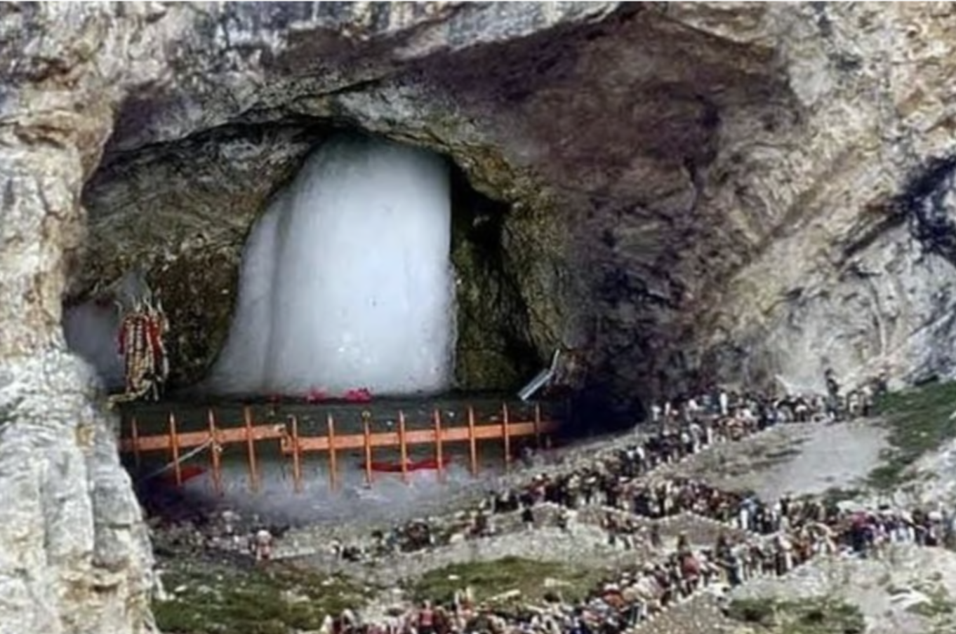 Amarnath Yatra 2024: तीर्थयात्रियों का पहला ग्रुप शुक्रवार को कश्मीर पहुंचेगा